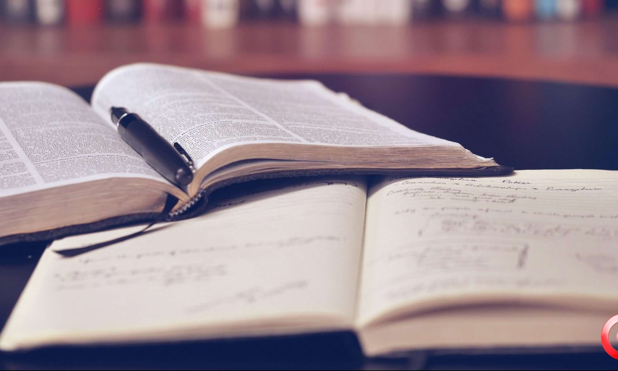 Literature review structure image